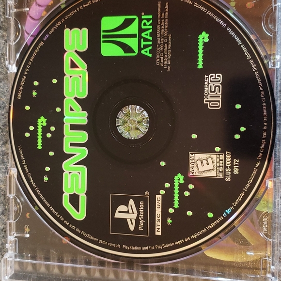 Centipede game for Playstation - Picture 4 of 6